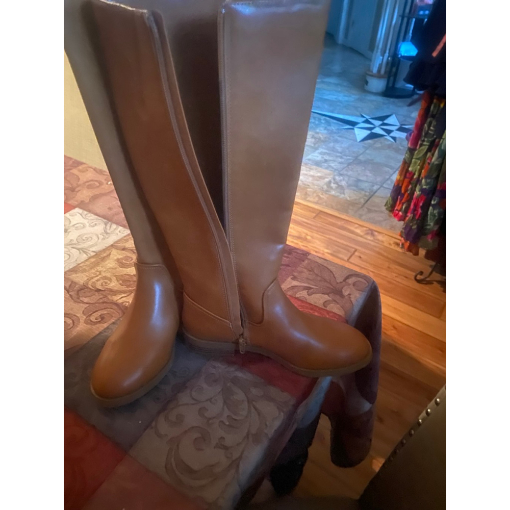 Women's Style & Co. Brown Heeled Boots Size 6 - Picture 2 of 7